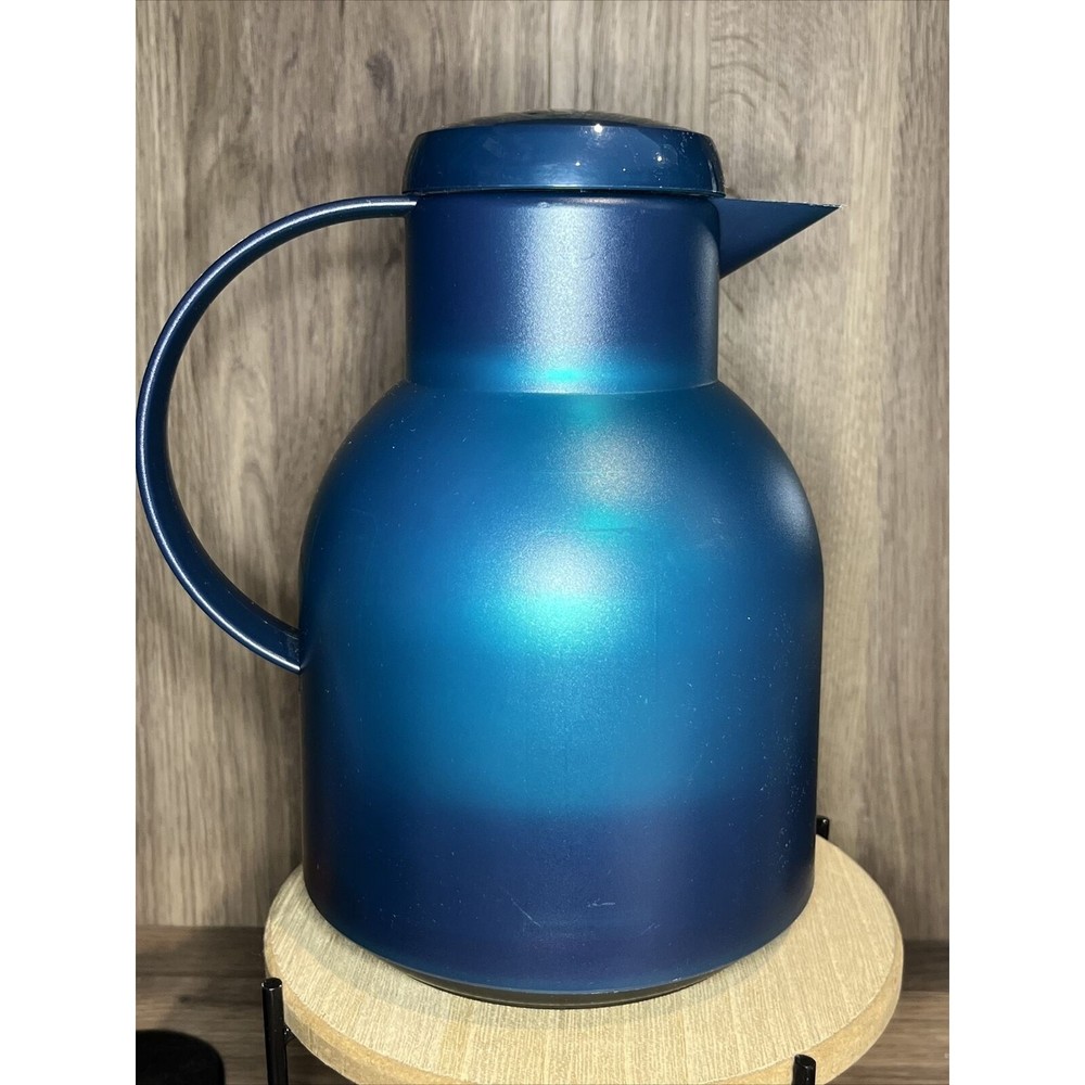 Emsa Samba Blue Quick Press Vacuum Insulated 33.8 oz Pitcher Made In Germany